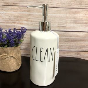 Rae Dunn “CLEAN” Soap Dispenser NWT
